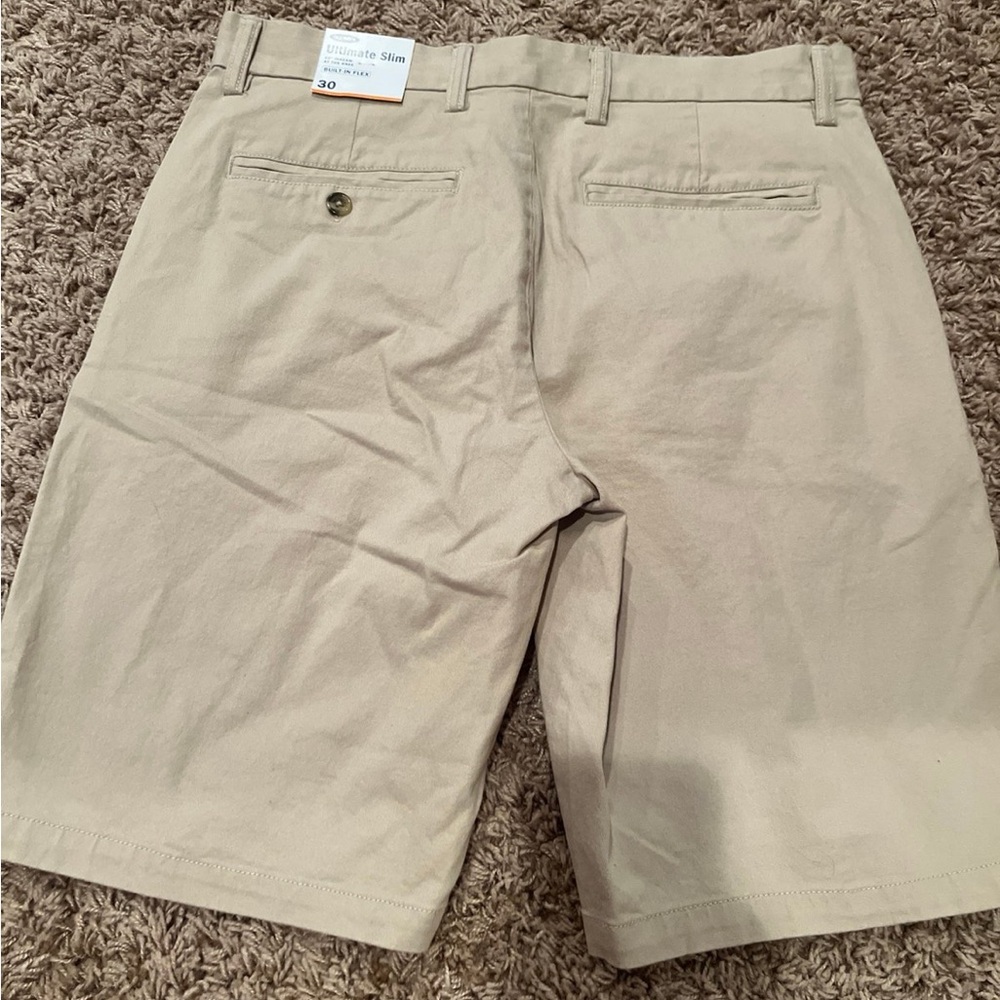 Old Navy Men's Khaki Flat Front Shorts